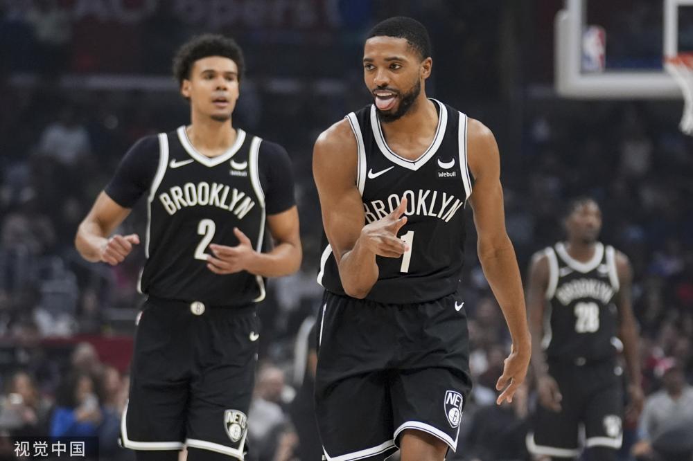 拥有包括萨 拥有包括萨