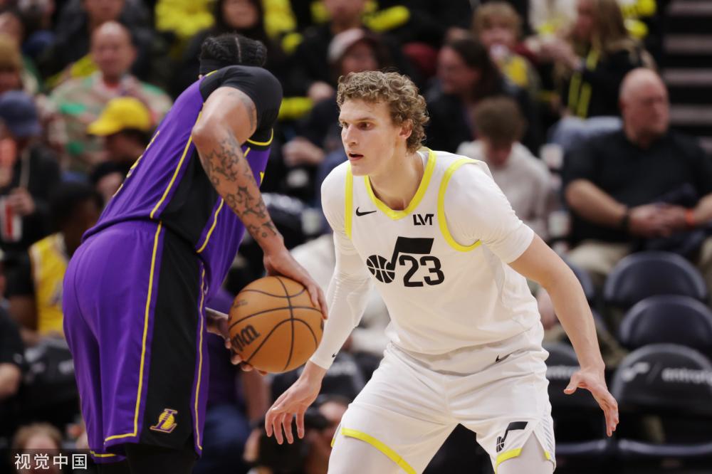 更象征着球 更象征着球