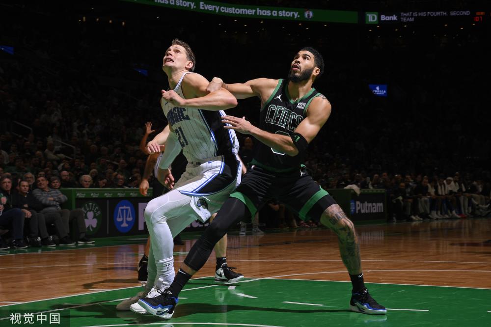 更需贯彻于 更需贯彻于